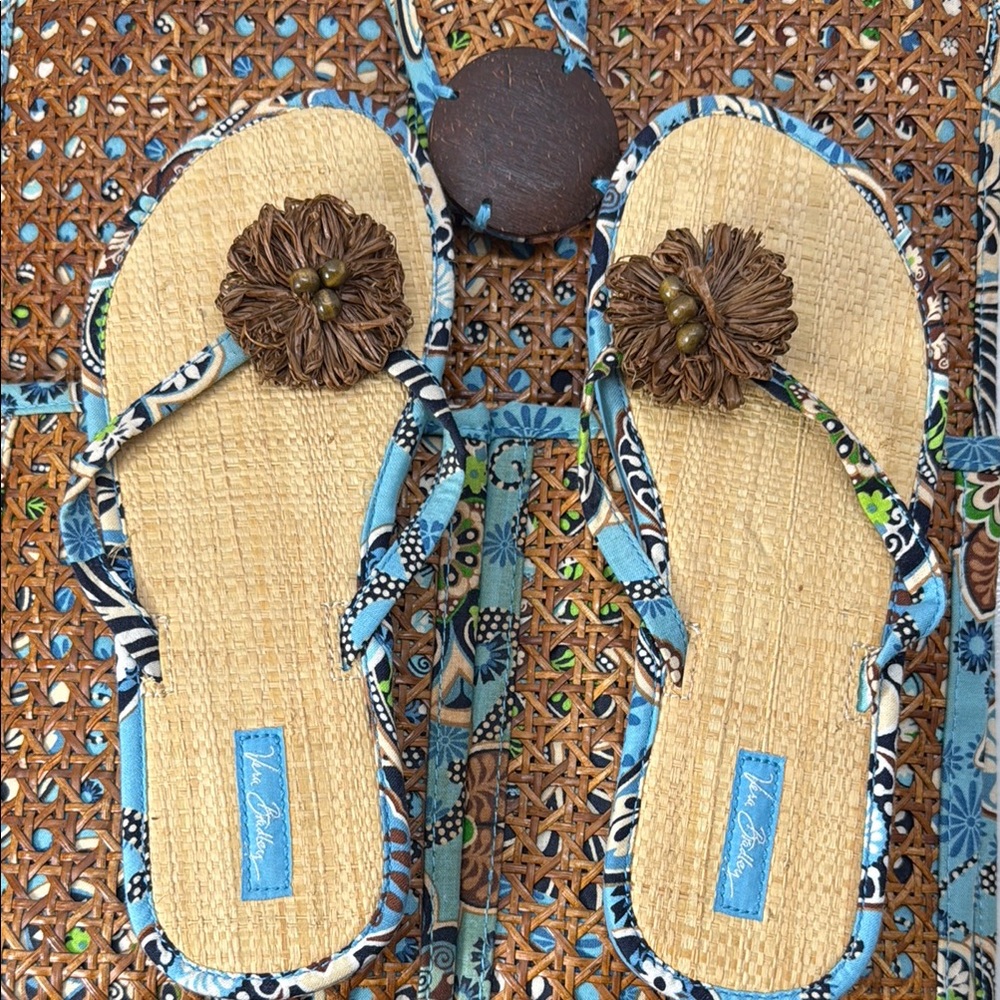 Vera Bradley Woven and Fabric Tote with Sandals - Picture 9 of 13